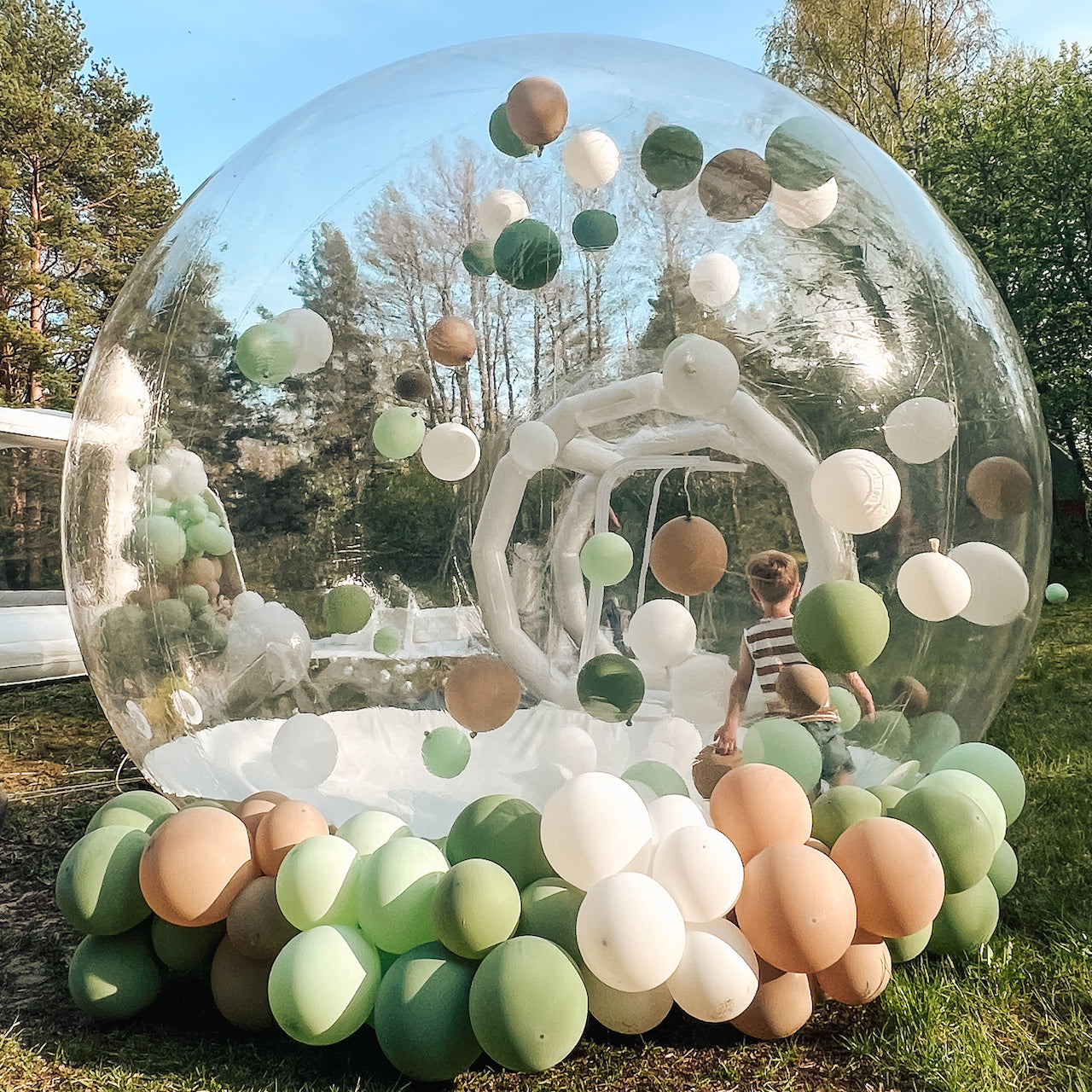 Bubble House balonu māja - piepūšamās atrakcijas - noma - Liepājā, Dienvidkurzemē, Kurzemē