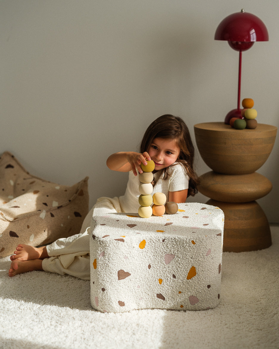 Pufs Terrazzo Marble Cloud Pouffe, Wigiwama