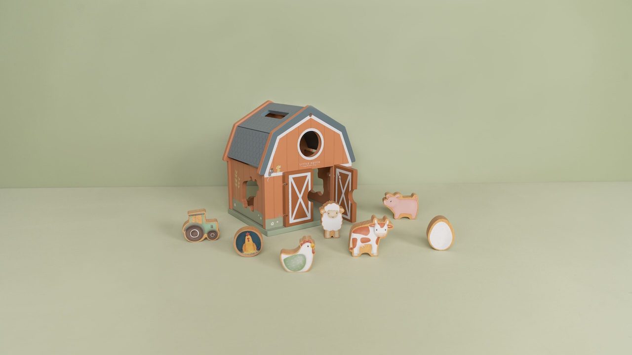 Koka formiņu šķirotājs Ferma, Little Farm Shape Sorter, Little Dutch, LD7147