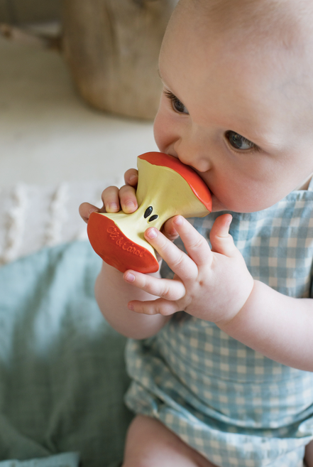 Graužammanta ābola formā, silikona, Oli&Carol, Pepa the Apple, teether