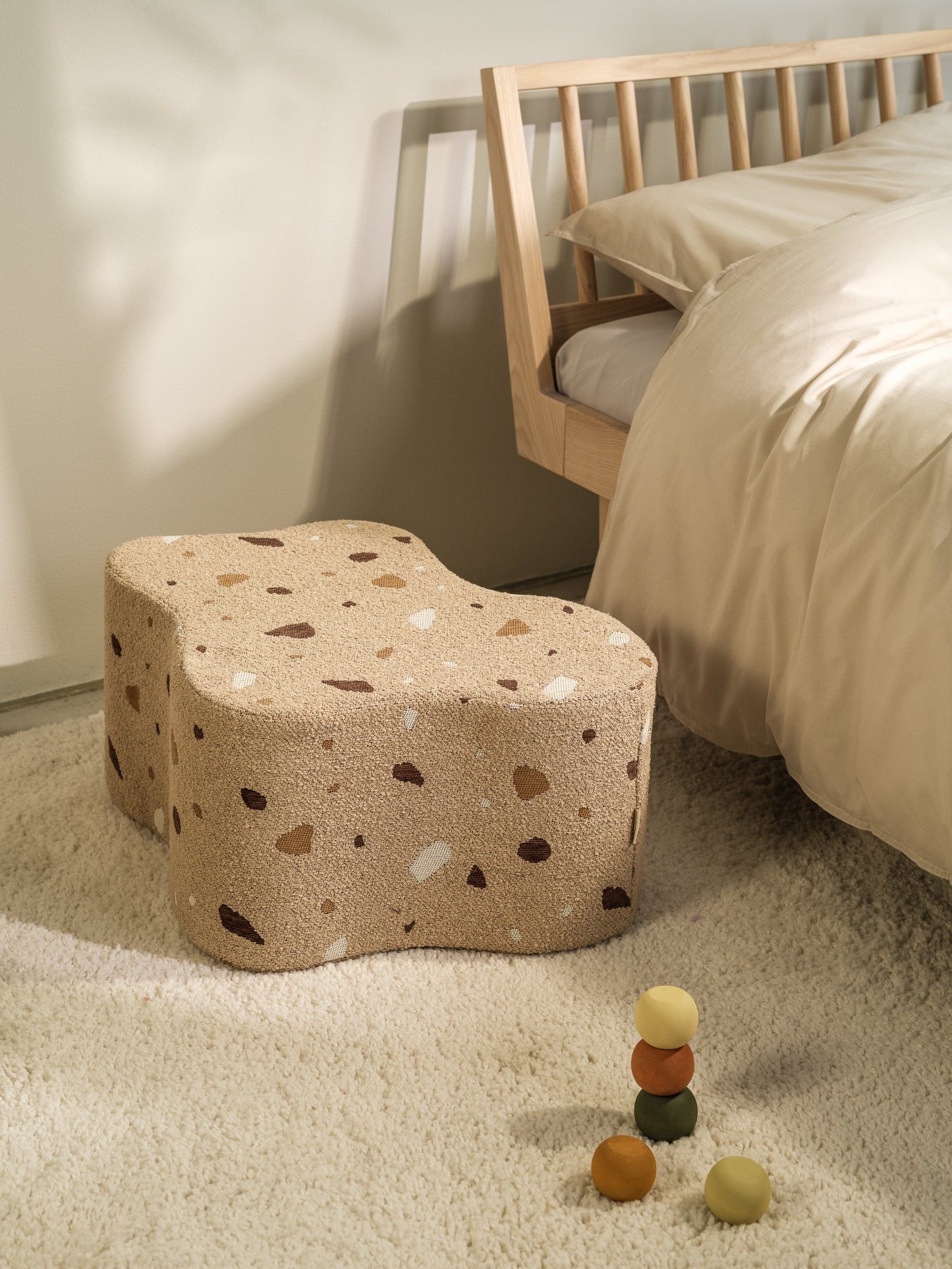 Pufs Terrazzo Sand Cloud Pouffe, Wigiwama