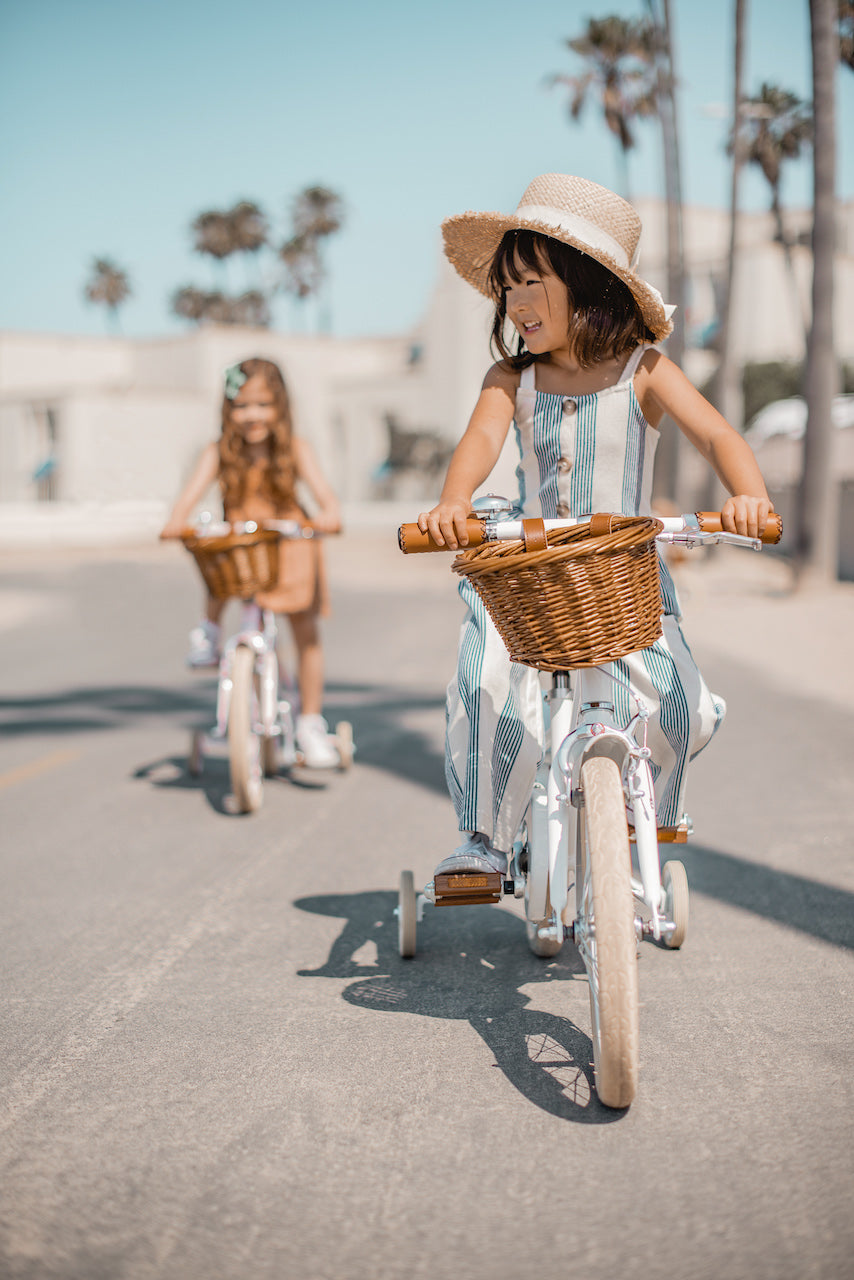 Banwood bērnu velosipēds ar pītu koka groziņu, balts divritenis ar pievienojamiem palīgriteņiem, 16 collu, Banwood Classic kids bike, White, 16 inch