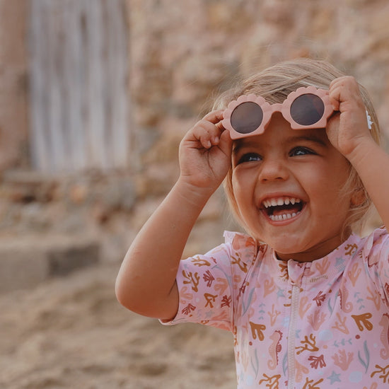 Video - Bērnu saulesbrilles Round Ocean Dreams Blue, Kids sunglasses, Little Dutch, LD125797
