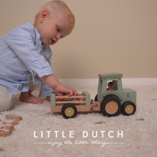 Video - Traktors ar treileri Little Farm, Tractor with Trailer, Little Dutch, LD7149