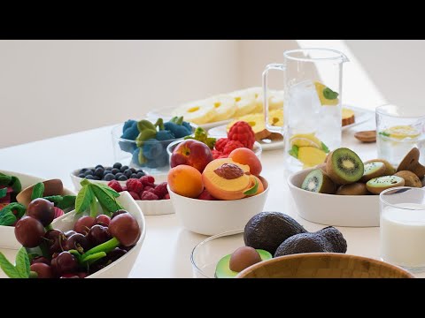 Video - Graužammantas augļu formā, silikona, Oli&Carol, teether, silicone